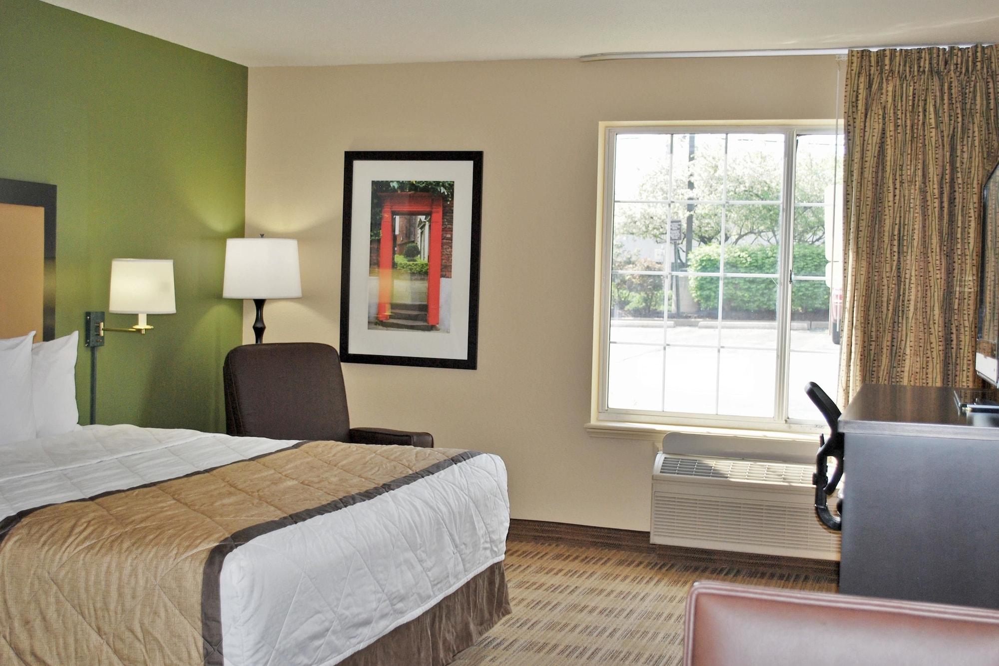 Extended Stay America Select Suites - Chicago - Naperville - East Buitenkant foto