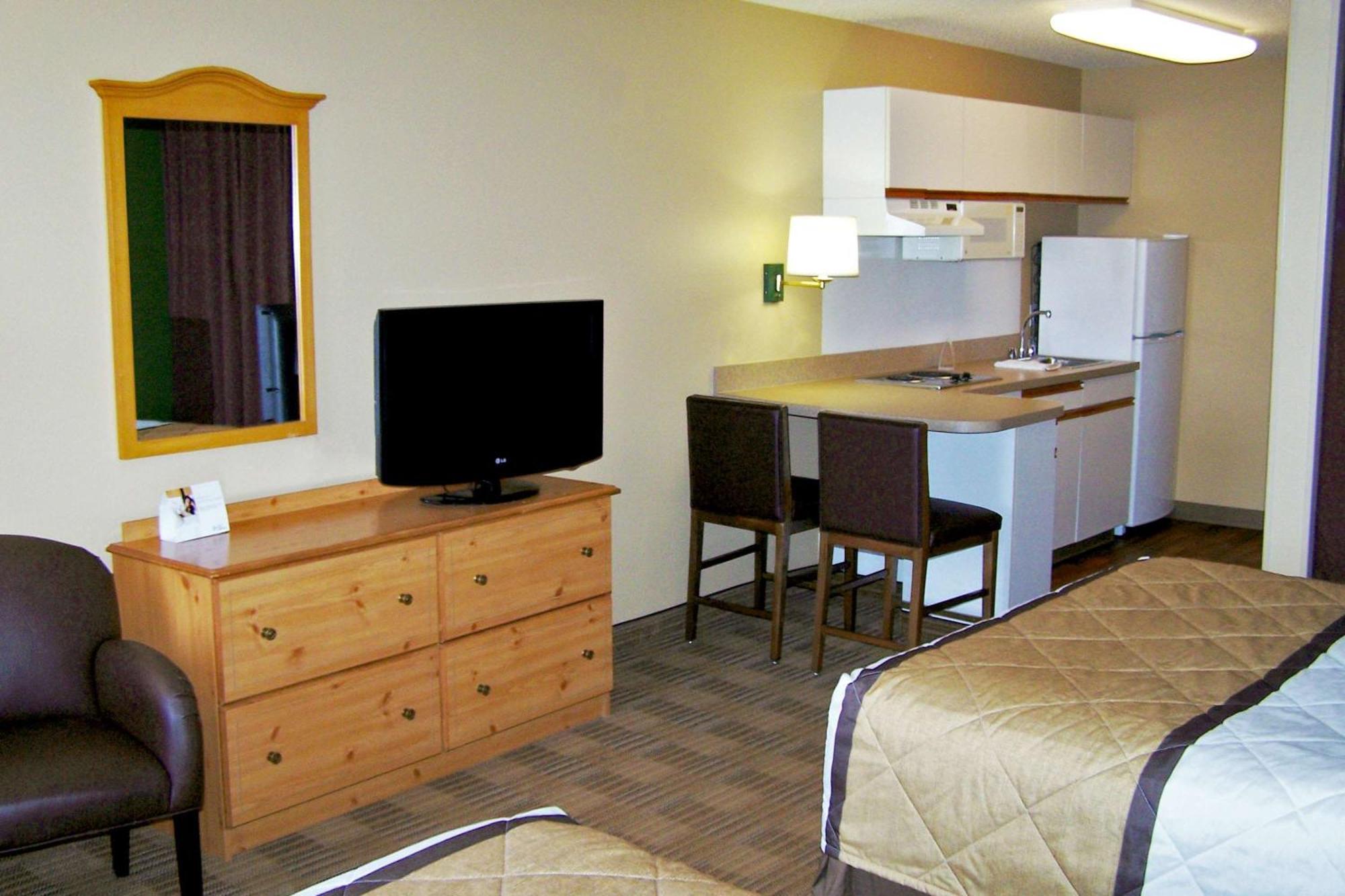 Extended Stay America Select Suites - Chicago - Naperville - East Buitenkant foto