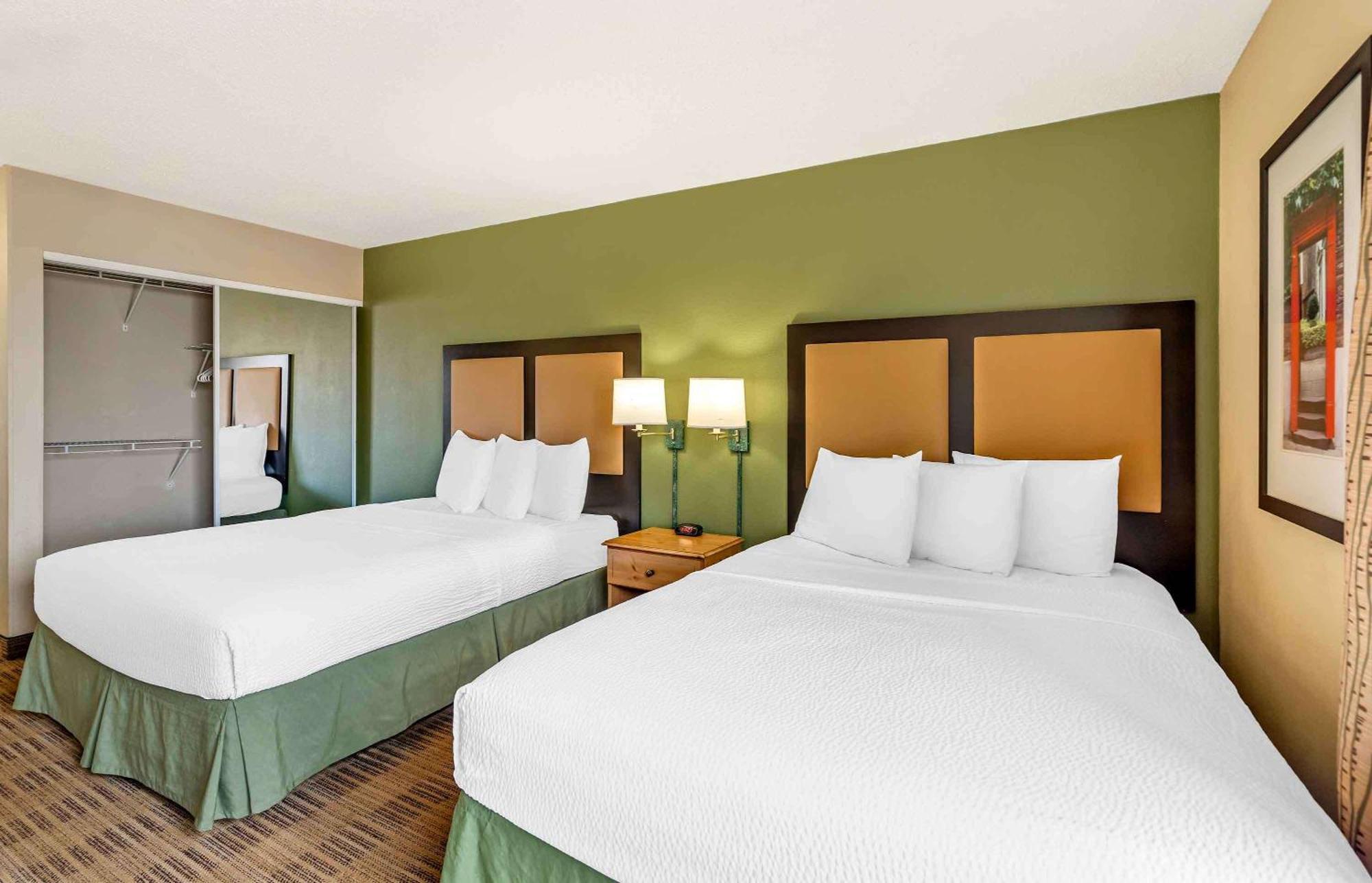 Extended Stay America Select Suites - Chicago - Naperville - East Buitenkant foto